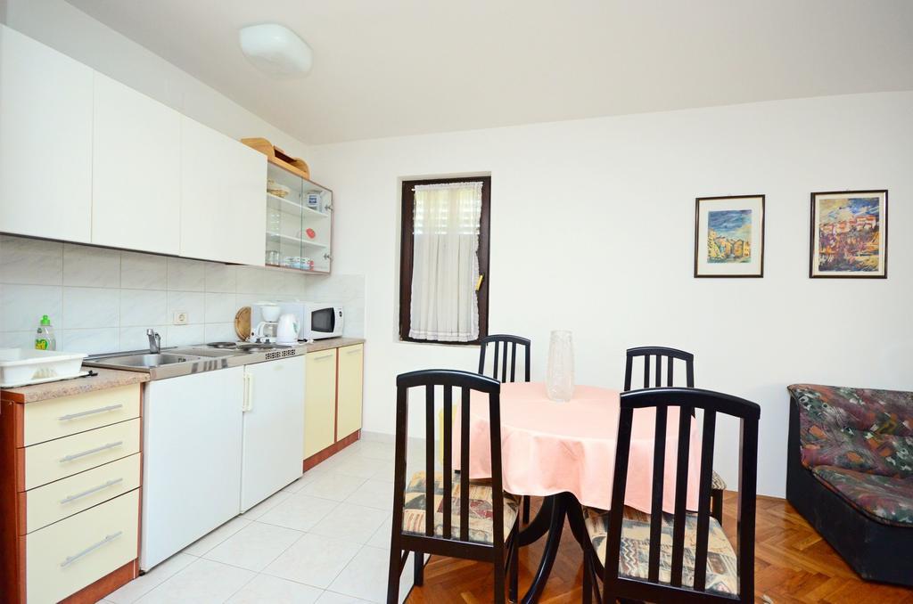Apartments Dragica Štinjan Eksteriør bilde